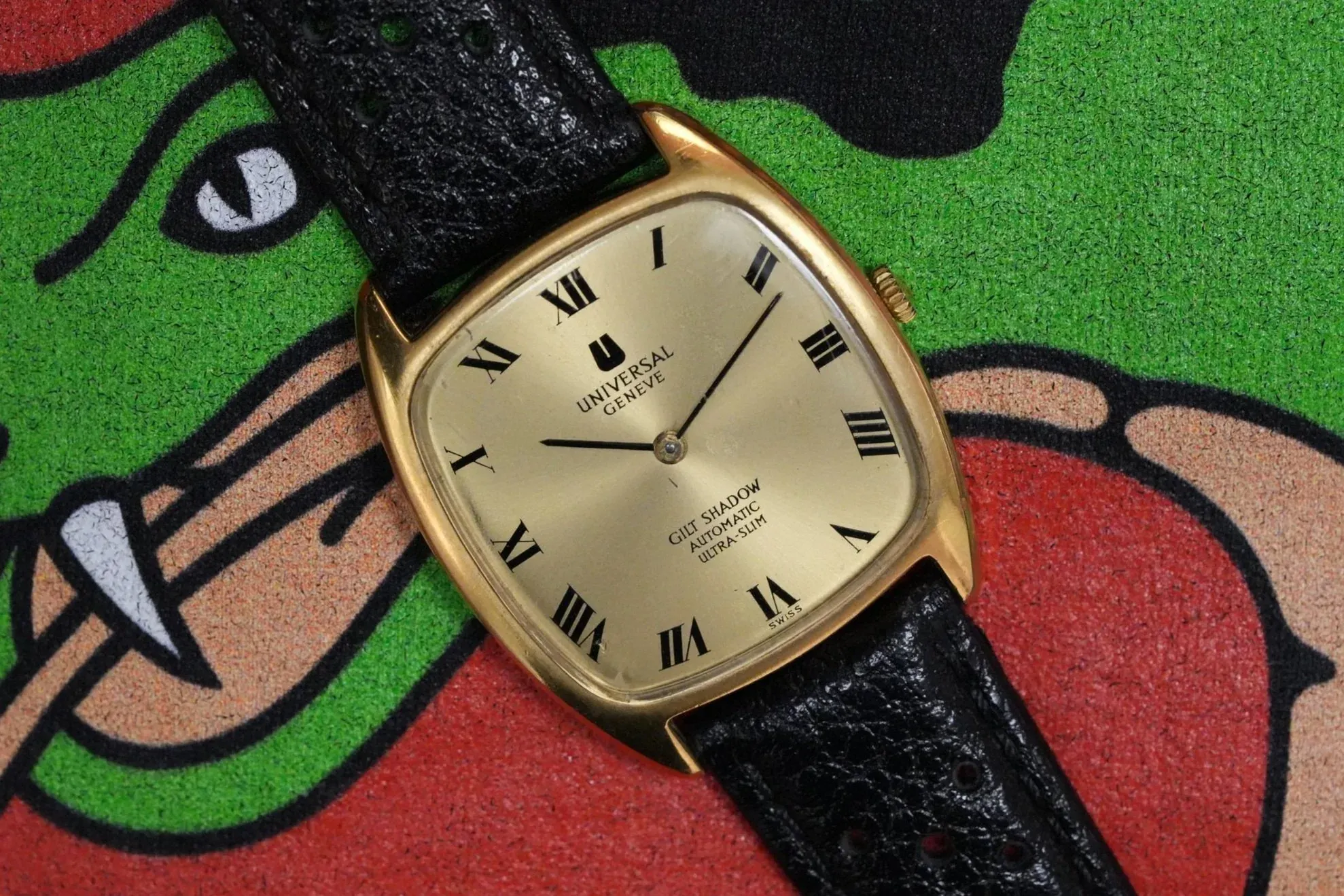 Universal Geneve Gilt Shadow